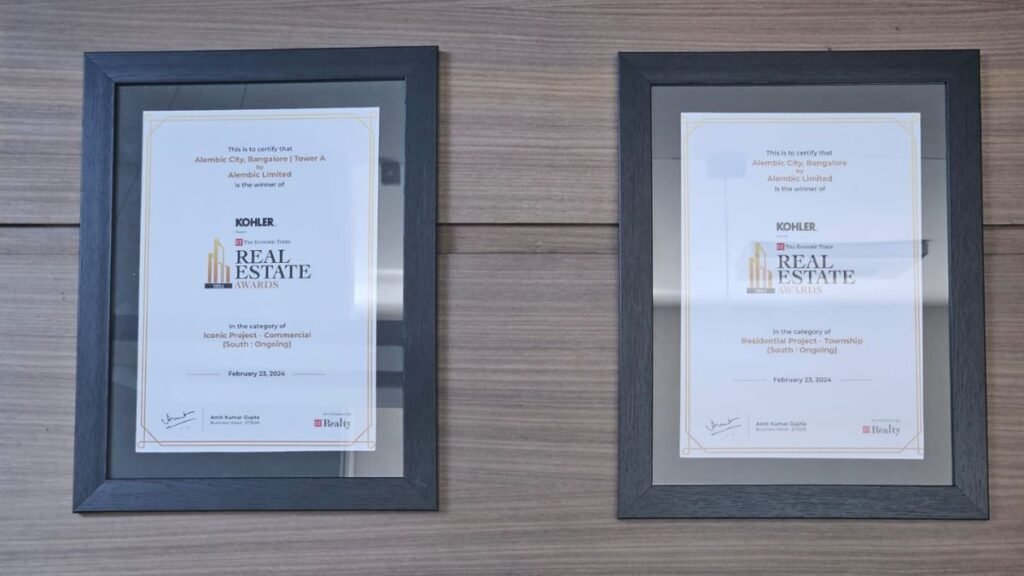Alembic Real Estate Clinches Three Prestigious Awards at the 2024 Economic Times Real Estate Conclave and Awards - PNN Digital Alembic Real Estate Clinches Three Prestigious Awards at the 2024 Economic Times Real Estate Conclave and Awards - PNN Digital