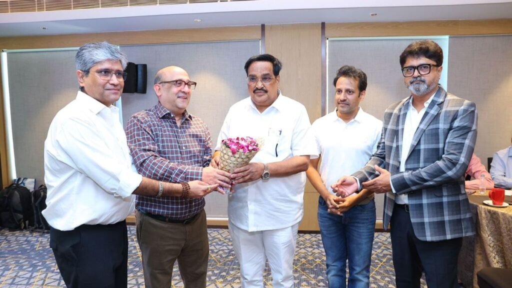 MP CR Patil launches Brand Surat logo - PNN Digital MP CR Patil launches Brand Surat logo - PNN Digital