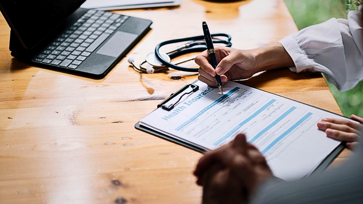 The Hidden Costs Of ‘Cheap’ Health Insurance Plans: A Claim Settlement Ratio Analysis