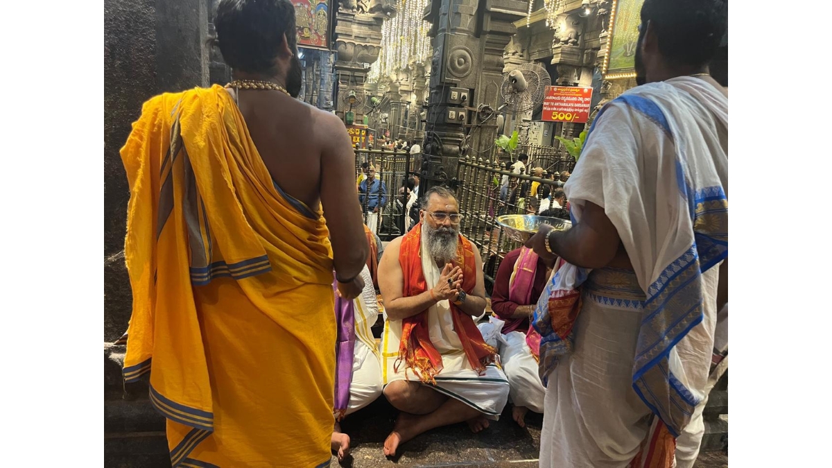 Harisharan Devgan Performs Holy Pooja at Srikalahasti for Indian Farmers’ Welfare