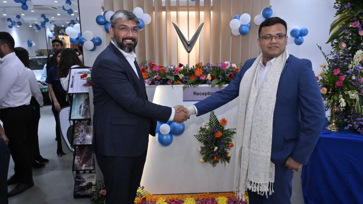 Grand Inauguration of VinFast Sikar Road, Jaipur – 3rd VinFast Showroom in the Pink City within just one remarkable year